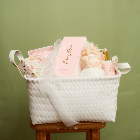 Mother's Day Gift Hamper for Her - Māngere Floral Studio