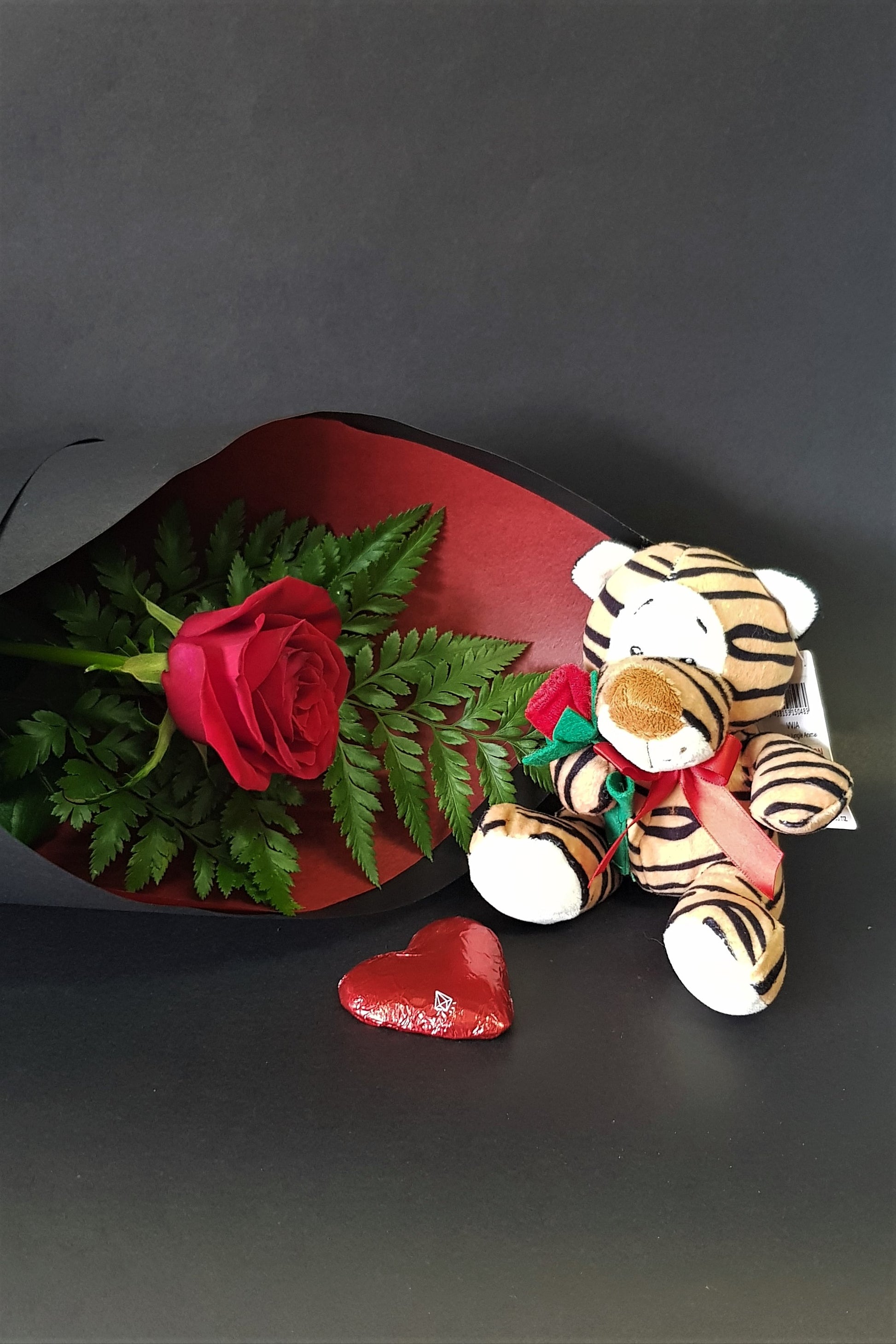 Single Rose Gift Pack - Rose, Teddy & Chocolate - Mangere Floral Studio